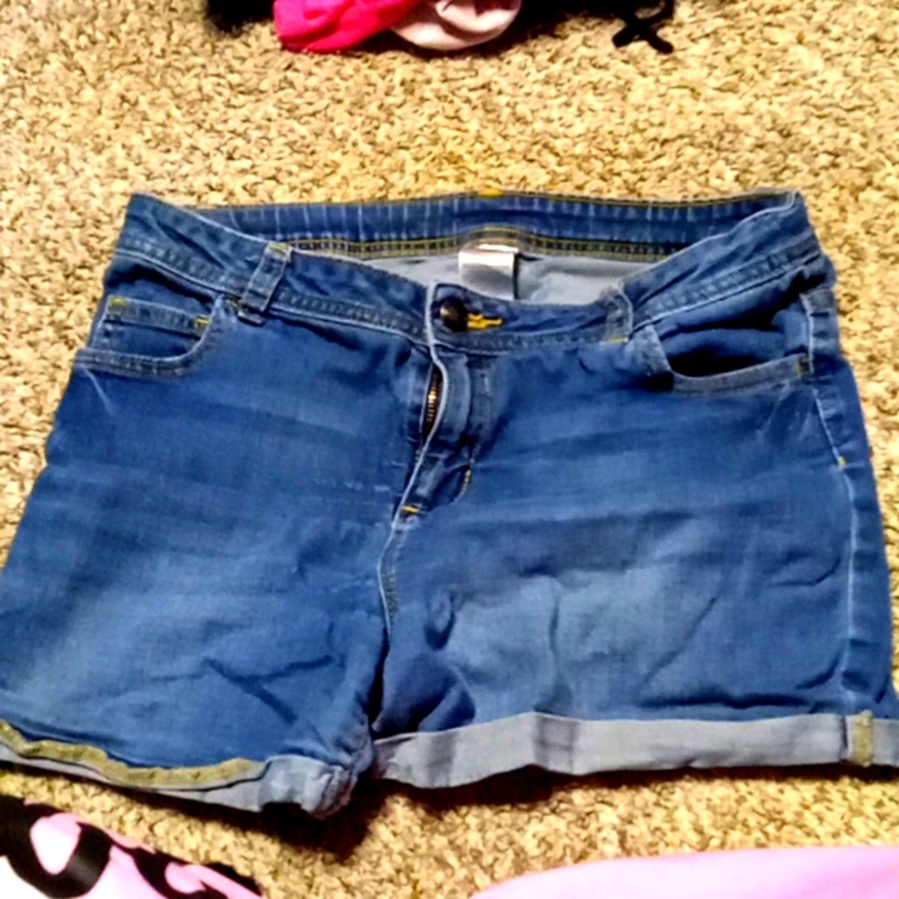 Shorts, size 18, made by Wonder nation